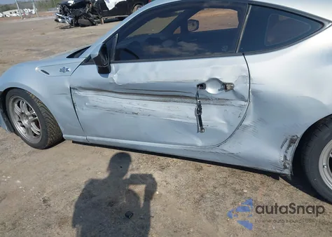 2013 Scion Fr-S 10 Series z USA, uszkodzony, nr VIN JF1ZNAA14D1728965